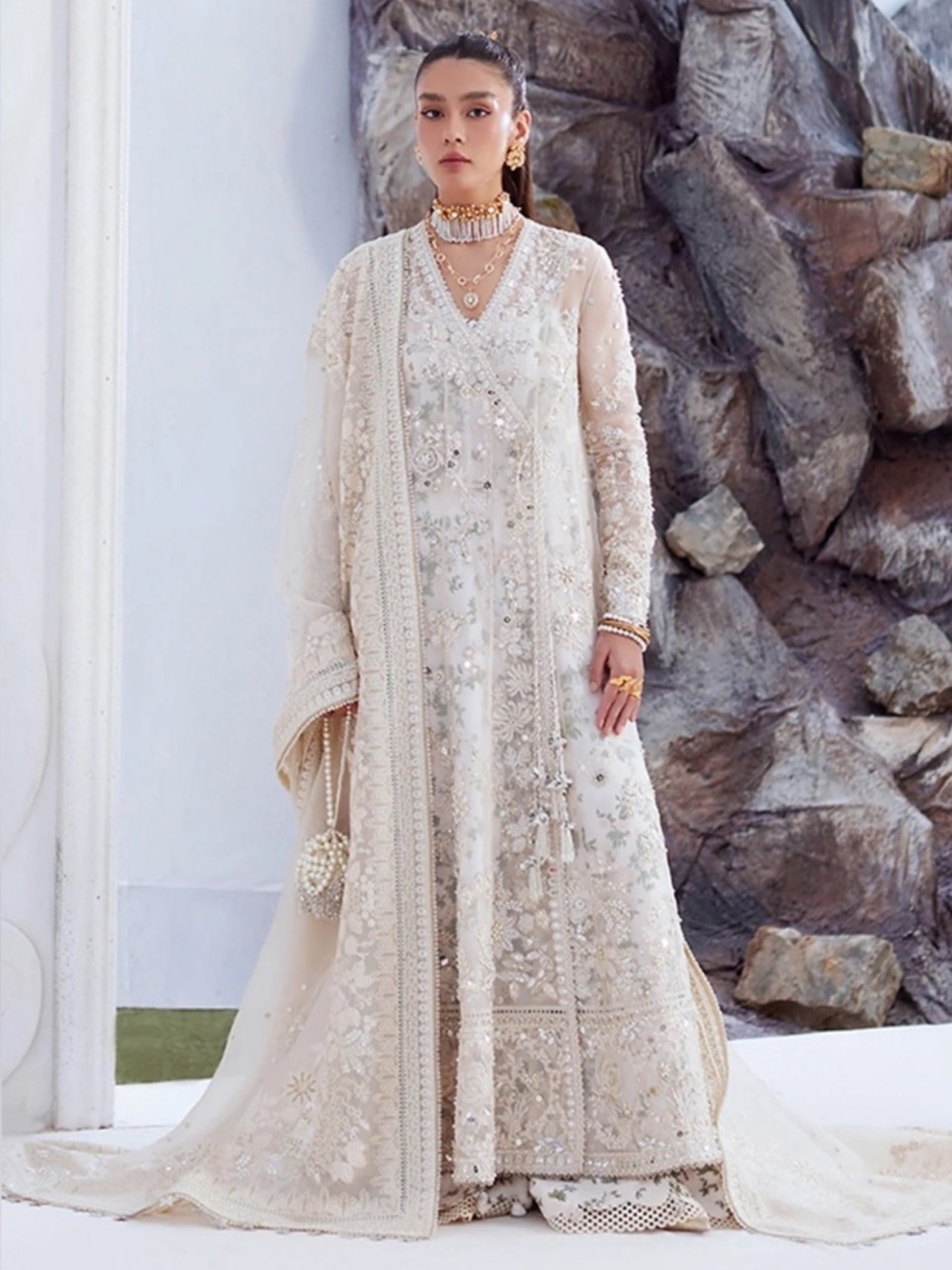 SUFFUSE BY SANA YASIR PAKISTANI LUXURY DESIGNER WEDDING BRIDAL FORMAL DRESS